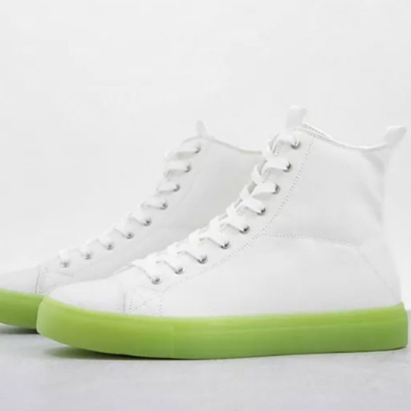 ASOS Designs Mens High Top Canvas Lace up Sneakers - Picture 1 of 10